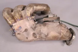 Porsche 981 Cayman GT4 Clubsport Abgaskrümmer mit Kat 9811132118C 9811132128C Gebraucht - Bild 9