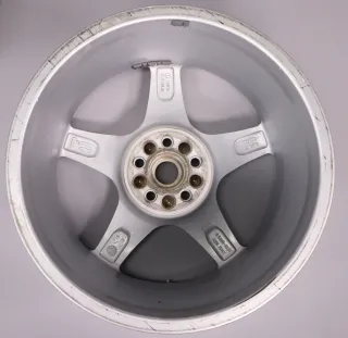 FERRARI 550 Maranello 2x 165110 8,5x18“ET43,65 SL1052 Speedline silber gebraucht - Bild 8