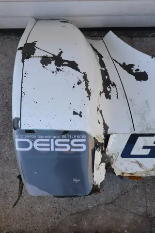 PORSCHE 962 Frontstoßstange GREDDY #99  Zustand gebraucht/gebrochen Gruppe C IMSA Le Mans - Bild 2