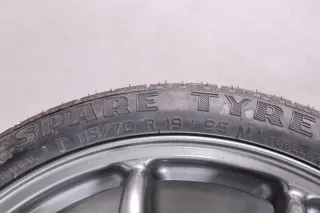 Ferrari Notrad 3,5x19“ ET7 anthrazit Pirelli 115/70 R19 95M NEU - Bild 12