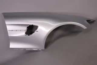 Mercedes-AMG GT4 Kotflügel rechts silber Carbon A1908817000 A1908808601 NEU - Bild 1