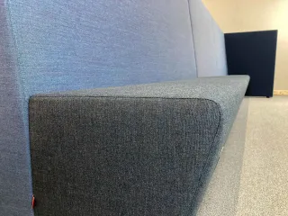 DRISAG Ply Zugbank blau 10-Sitzer mit Steckdosen Länge 510cm gebraucht - Bild 9