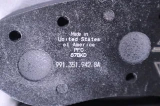 Porsche 991 PFC Bremsbelagsatz vorn 9913519428A Gebraucht sehr guter Zustand - Bild 2