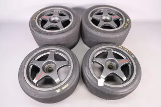 McLaren F1 GTR/F1 LM 18“Magnesiumfelgensatz OZ mit 245/645 und 325/690 Pirelli - Bild 1