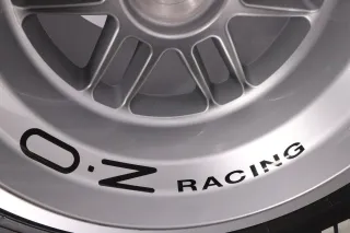 Formel 1 O.Z. Racing 13" Felge mit Bridgestone Potenza 325/45 Slick Gebraucht - Bild 8