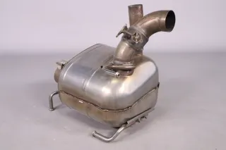 Ferrari 458 Italia Endschalldämpfer links Teilenummer 263065 Gebraucht - Bild 1