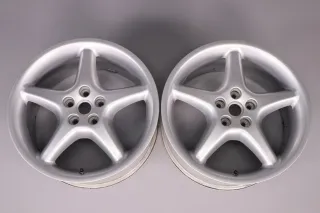 FERRARI 550 Maranello 2x 165110 8,5x18“ET43,65 RD109 BBS silber gebraucht - Bild 1