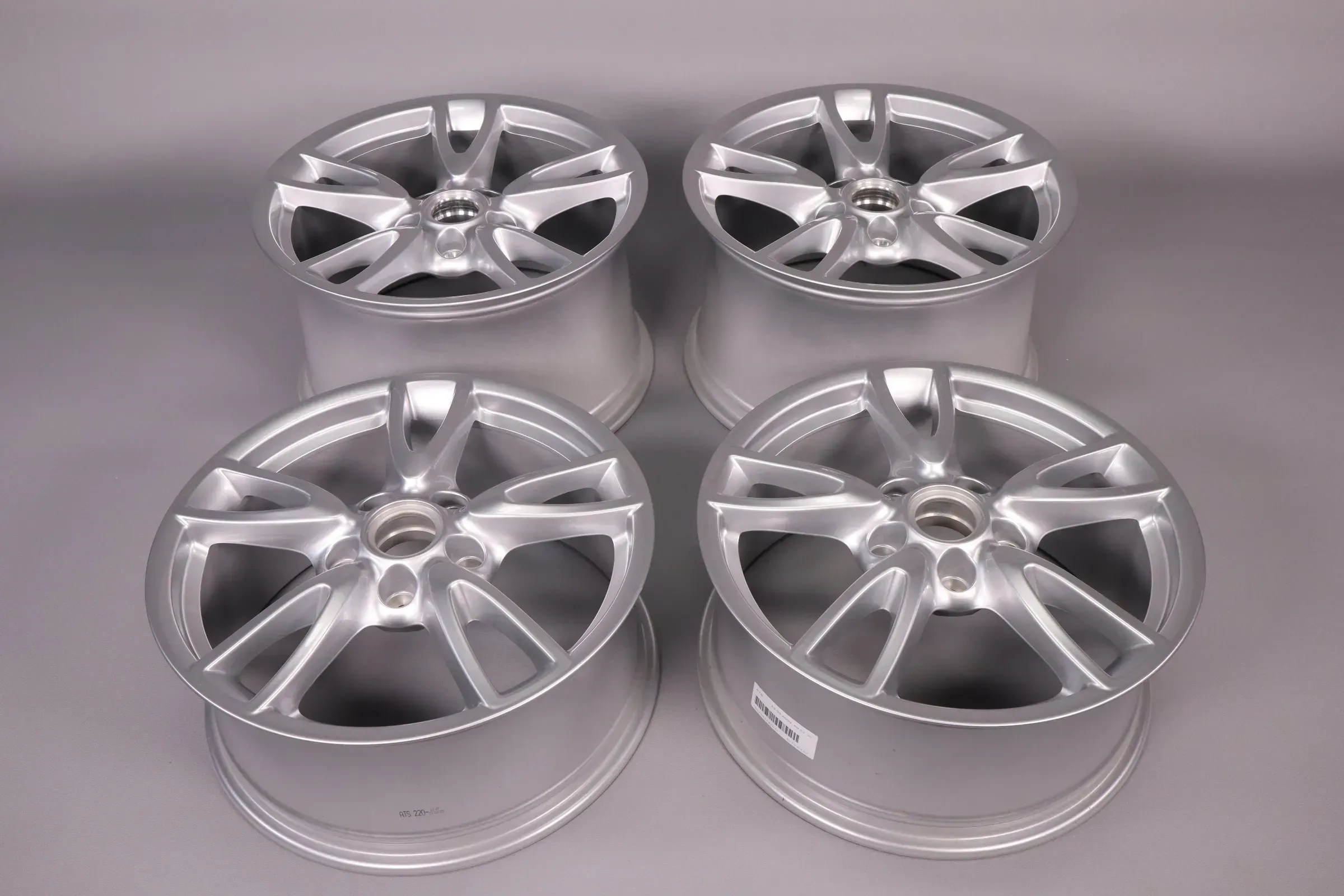 PORSCHE 911 997 Carrera Felgensatz silber NEU 8x18“ 10,5x18“ 99736213701 Top - Bild 1
