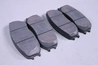 Porsche 991 PFC Bremsbelagsatz vorn 9913519428A Gebraucht sehr guter Zustand - Bild 8