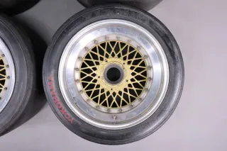 PORSCHE 956 962 BBS Komplettradsatz 95636102200 95636102400 mit Yokohama - Bild 3
