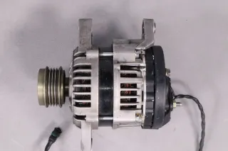 AUDI Mercedes-Benz Lichtmaschine DTM Autos 2000er MSD3820 B261208606/R 453 903 - Bild 7