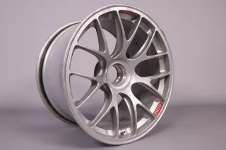 FERRARI F430 GT3 18“ Felge vorne BBS RE1005 778 silber gebraucht aber gut - Bild 1