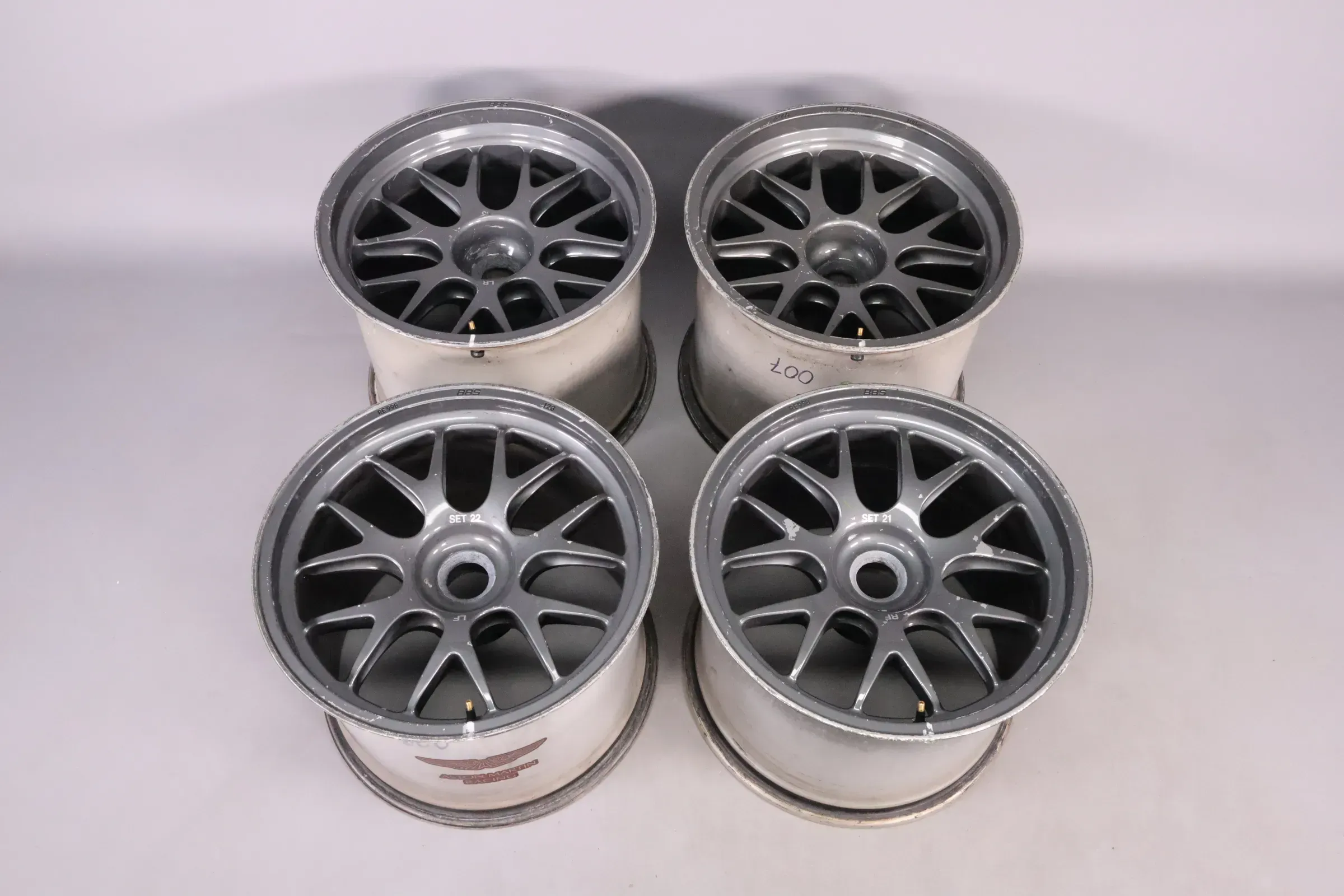 ASTON MARTIN R16 LMP1 Felgensatz BBS RE998 13x18“ RE999 14,5x18“ Gebraucht - Bild 1