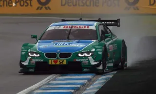BMW Motorsport M3 DTM Dach 2013 #7 Augusto Farfus RBM Carbon Hockenheim - Bild 11