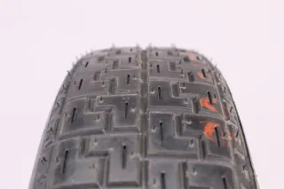 Ferrari Notrad 3,5x19“ ET7 anthrazit Pirelli 115/70 R19 95M NEU - Bild 18
