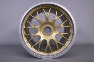 PORSCHE 911 GT1 Leichtbaufelge Magnesium hinten 13x18“ RE244 BBS 8805 RD Le Mans - Bild 2