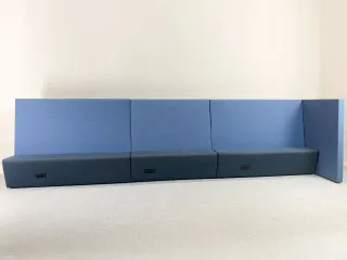 DRISAG Ply Zugbank blau 10-Sitzer mit Steckdosen Länge 510cm gebraucht - Bild 1