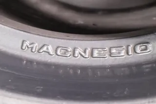 McLaren F1 GTR/F1 LM 18“Magnesiumfelgensatz OZ mit 245/645 und 325/690 Pirelli - Bild 4