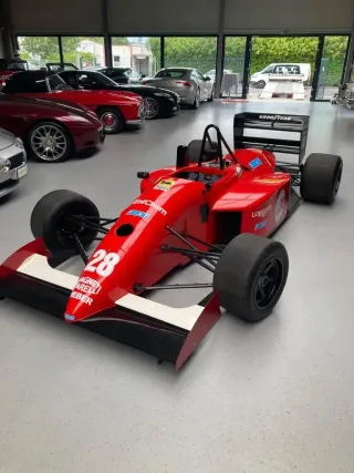 Lola T89/50 Formel 3000 - Bild 8