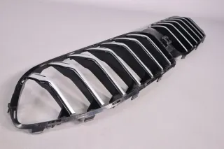 BMW 8 G15 Kühlergrill Frontgrill 7449420 Gebrauchter Zustand mit Kratzern - Bild 4